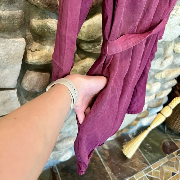 tentree Burgundy Long Sleeve Dress - Picture 5 of 8